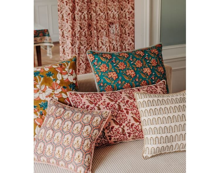 Coussin rectangulaire - Rang rose pâle