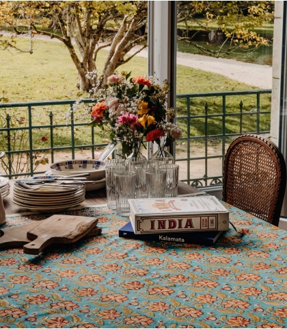 Nappe 170*250 Rang bleu multi
