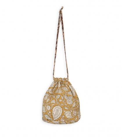 Floral quilted pouch - Arja