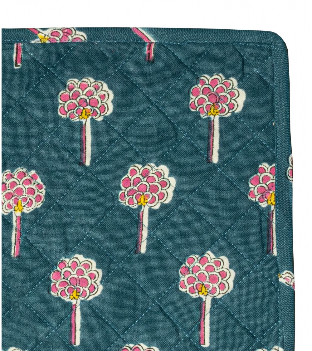 Printed hot plat holder 8x8 inches Rani pine green Jamini