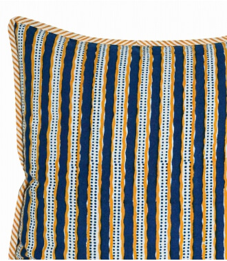 Cushion 24x24 inches - Stripe tan