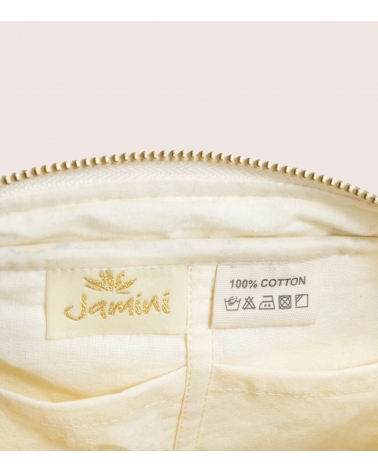 Suzi pouch off white