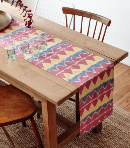 Table runner Chevron