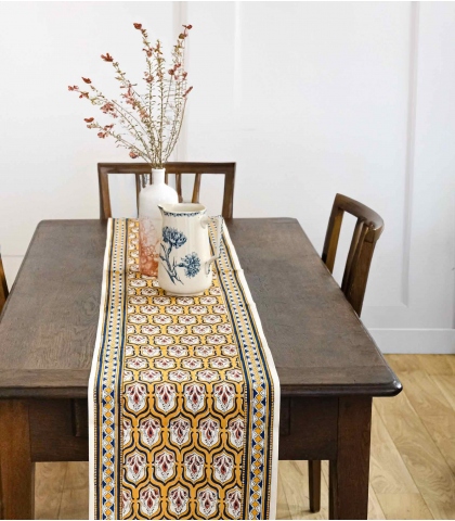 Table runner Pranjal
