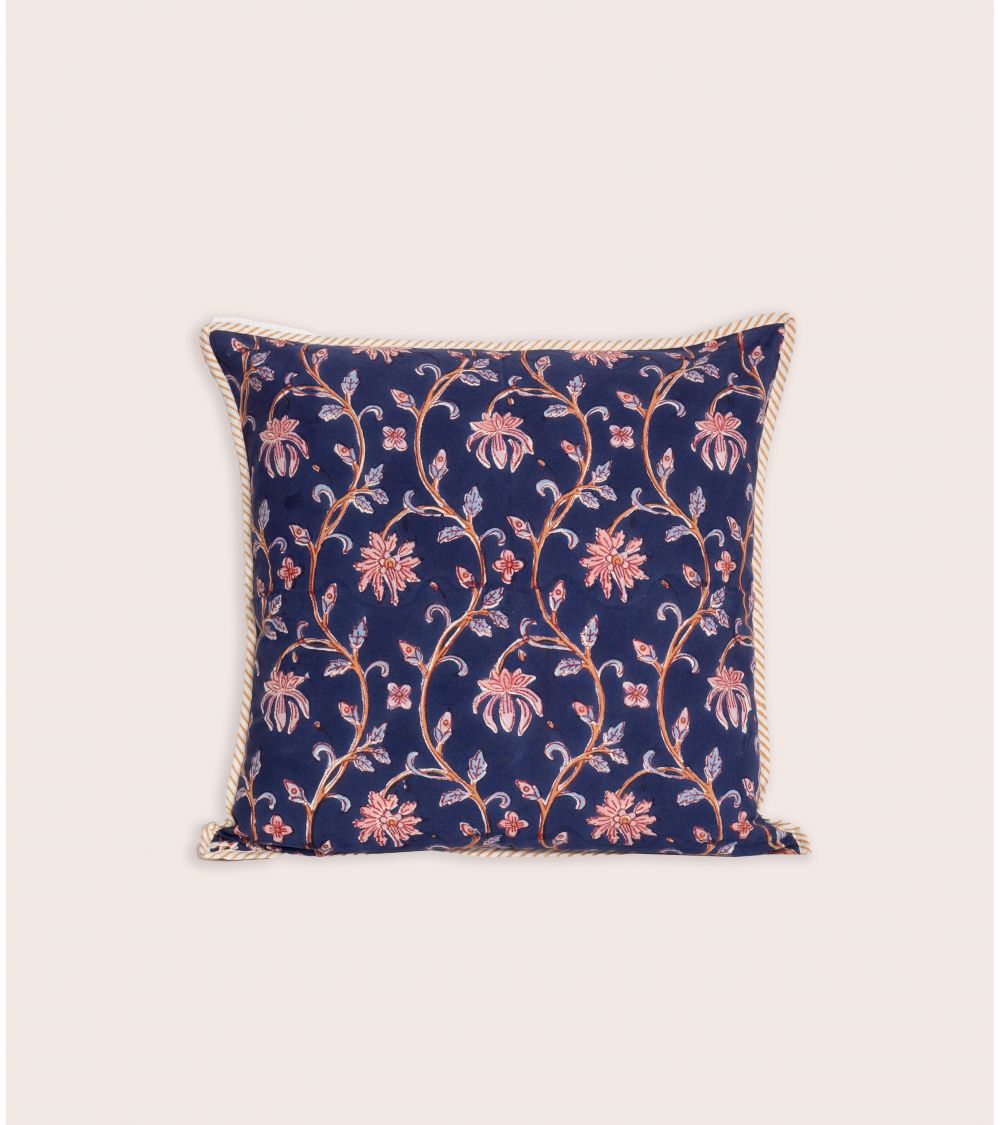 Pillow Dinty