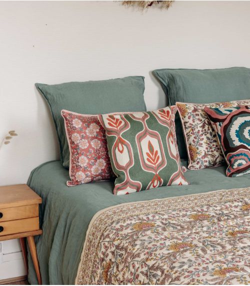 Quilt Archana 63x89 in