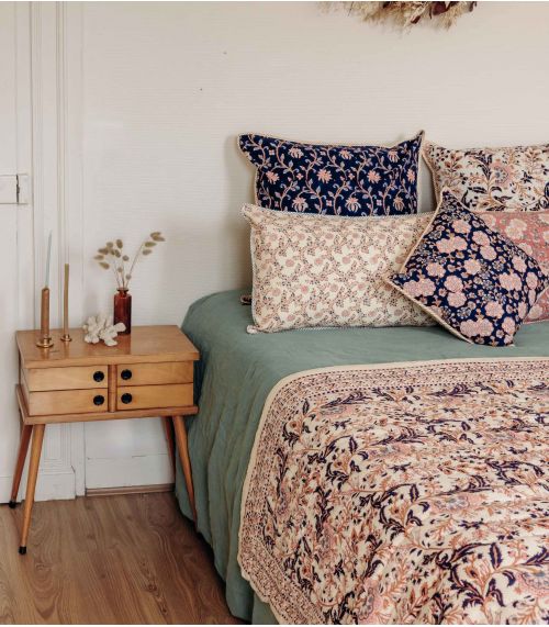 Quilt Archana 63x89 in