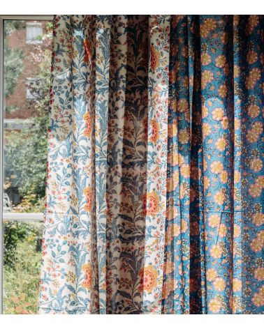 Curtain Archana
