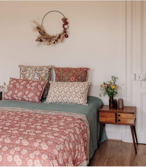 Quilt Dalia 63x89 in