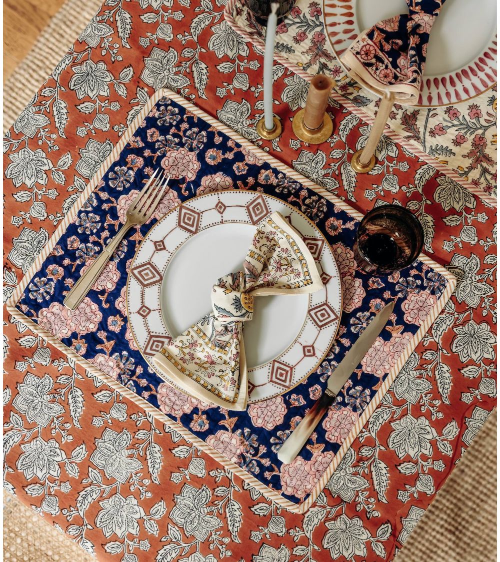 Quilted Table Mat Dalia