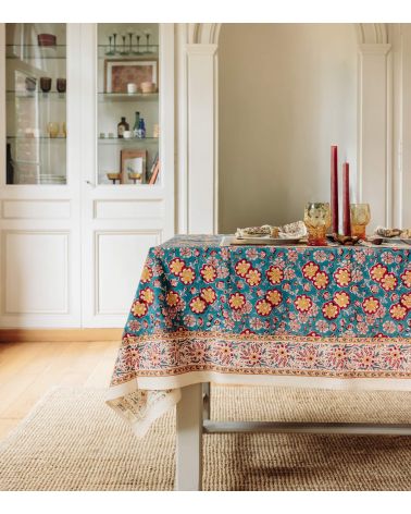 Dalia Tablecloth 56x93 in