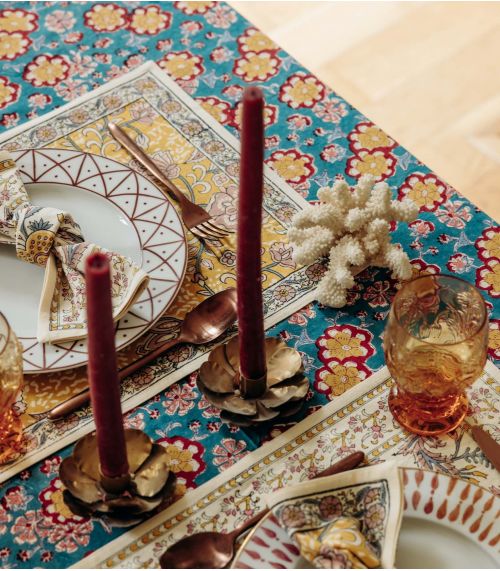 Dalia Tablecloth 56x93 in