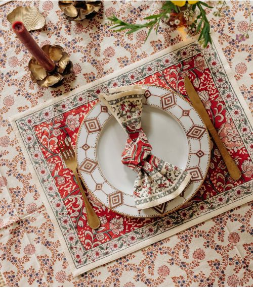 Lita Table Mat