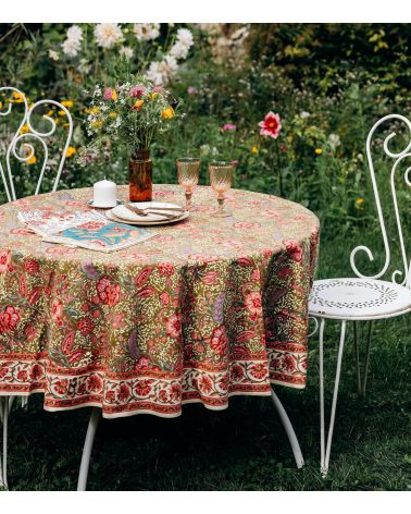 Lita Tablecloth 69 in