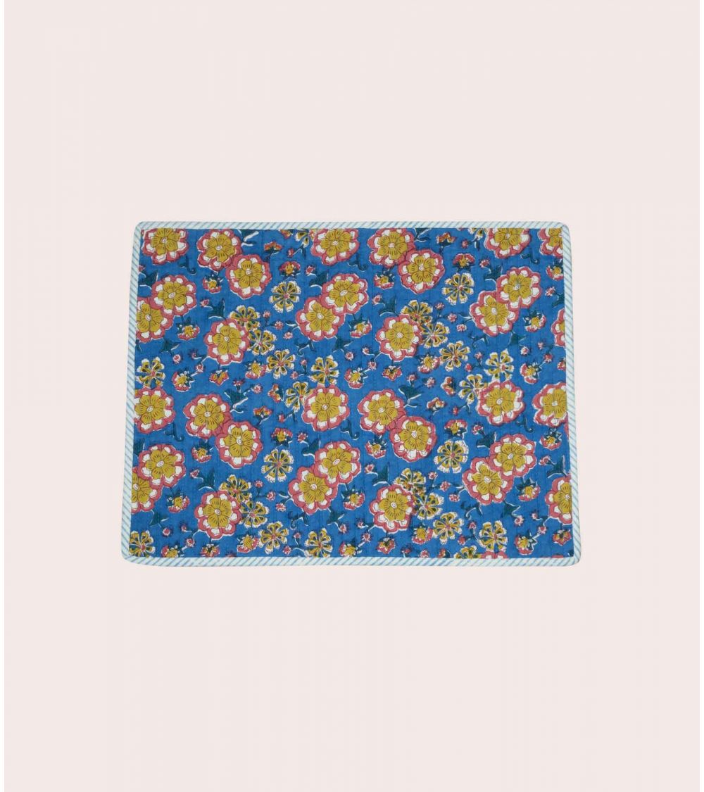 Quilted table mat Dalia