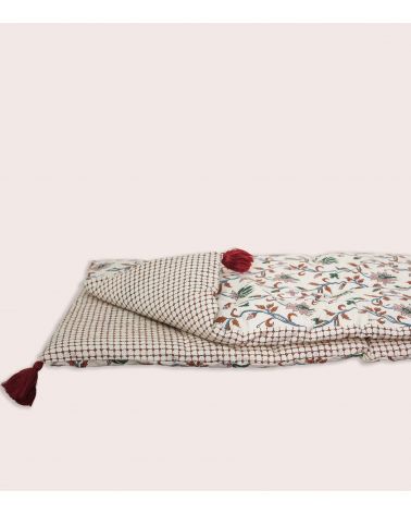 Dinty Bed Runner 34x79 inches
