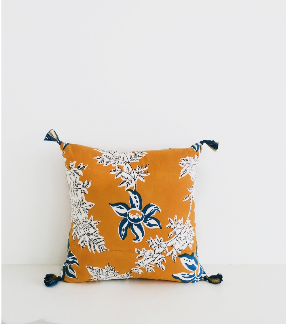 mustard pattern cushion