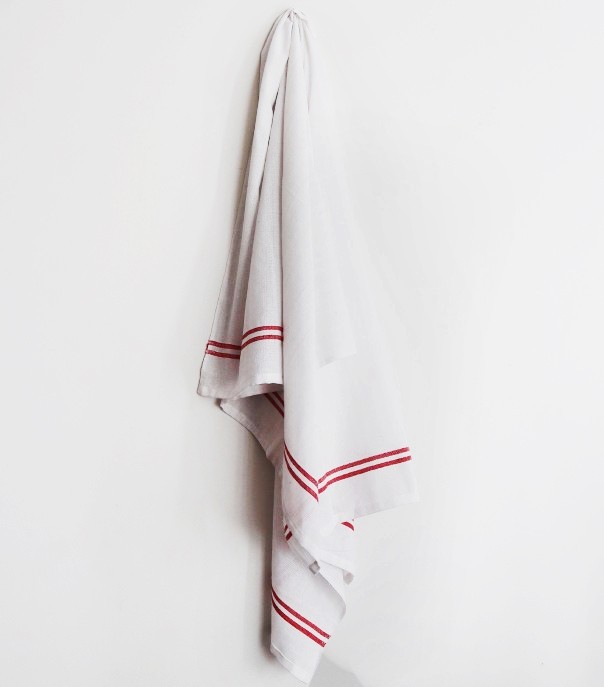 Sachi - red