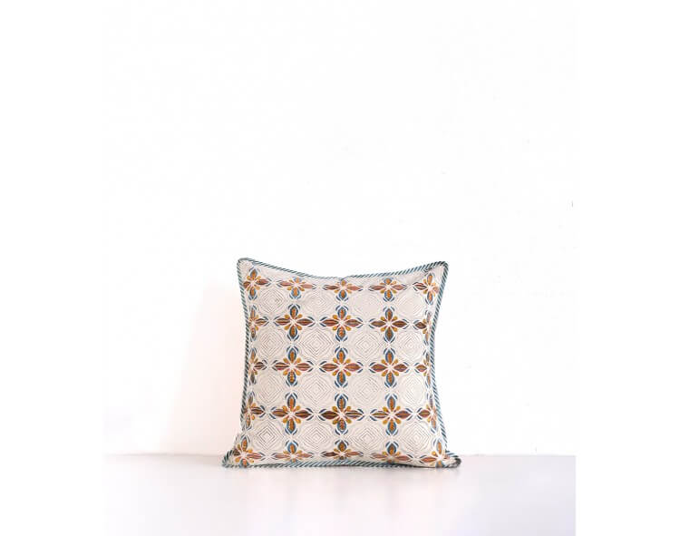 Housse de coussin tissée