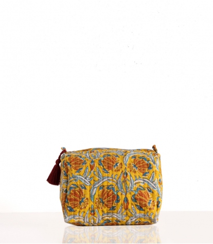 Make-up case mustard yellow