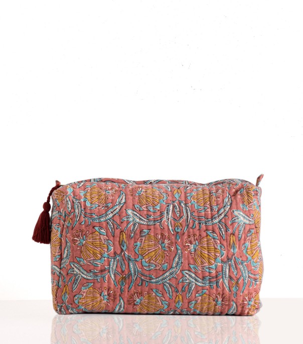 Make-up case dusty pink