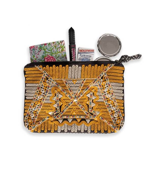Pochette tissée à la main