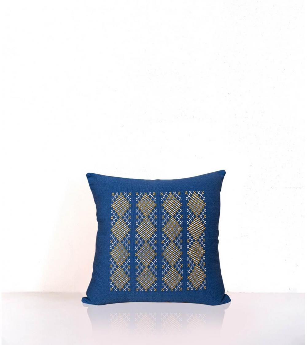 Housse de coussin tissée