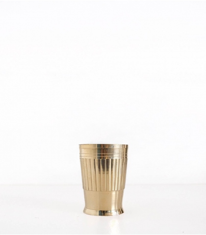 Verre en laiton