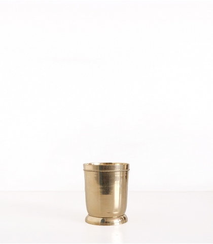Verre en laiton