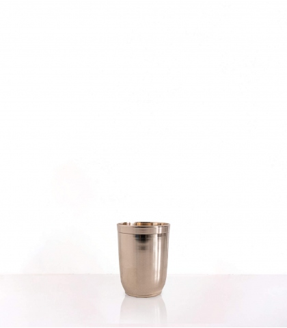 Verre en laiton 9x7 cm