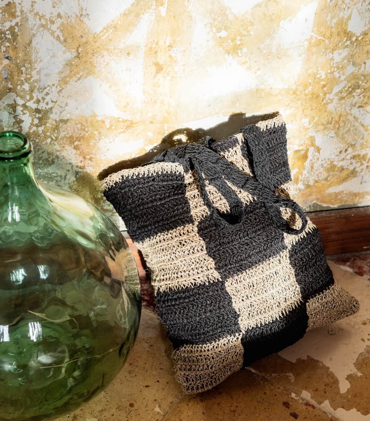 Handmade crochet bag / 17 x 15 inches
