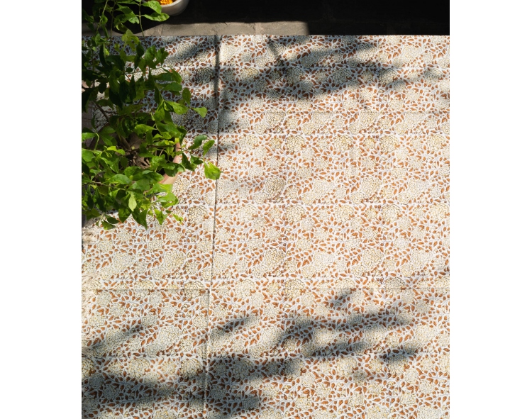 Table cloth 56x93 inches - tan