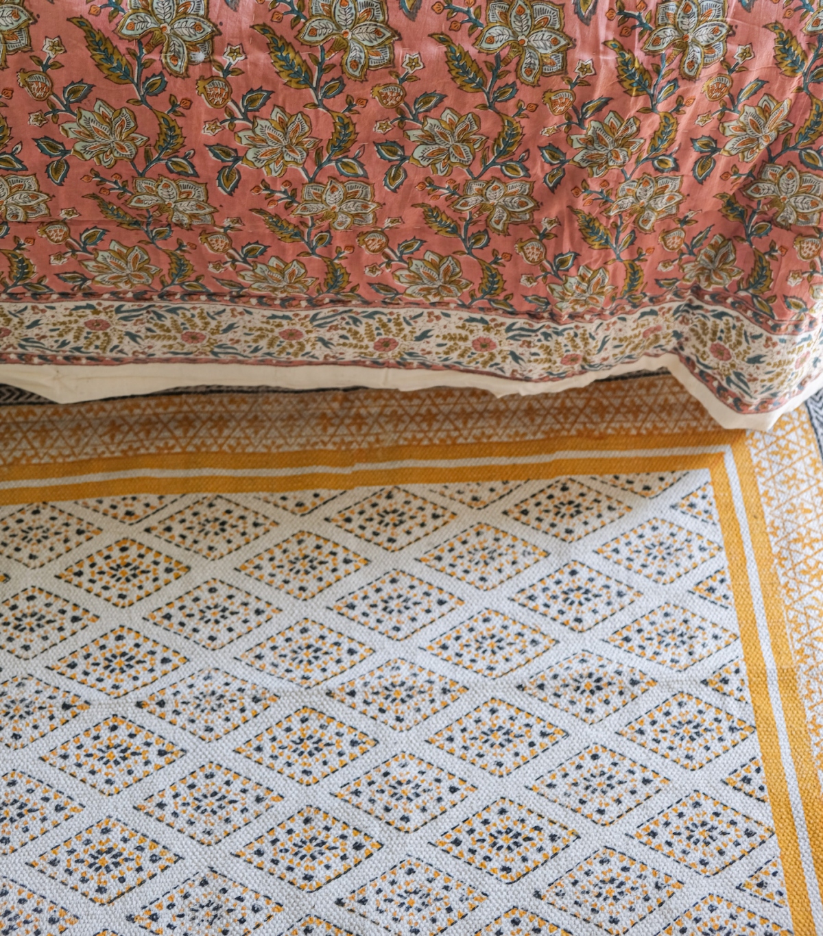 Cotton carpet 47x71 inches - mustard