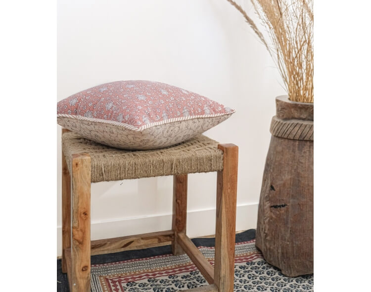 Tabouret indien beige