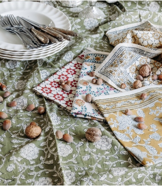 Hand printed table cloth and cotton napkins - Jamini