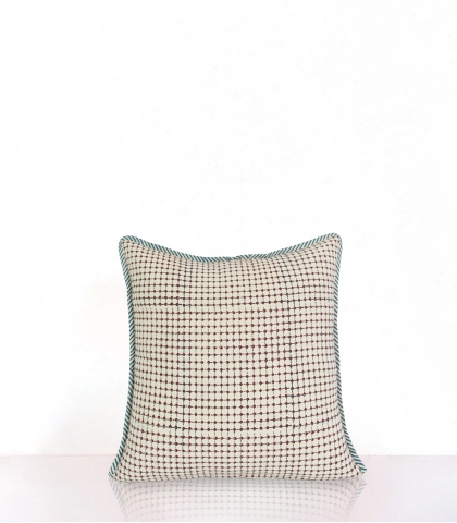 Hand made floral pillow - Reema