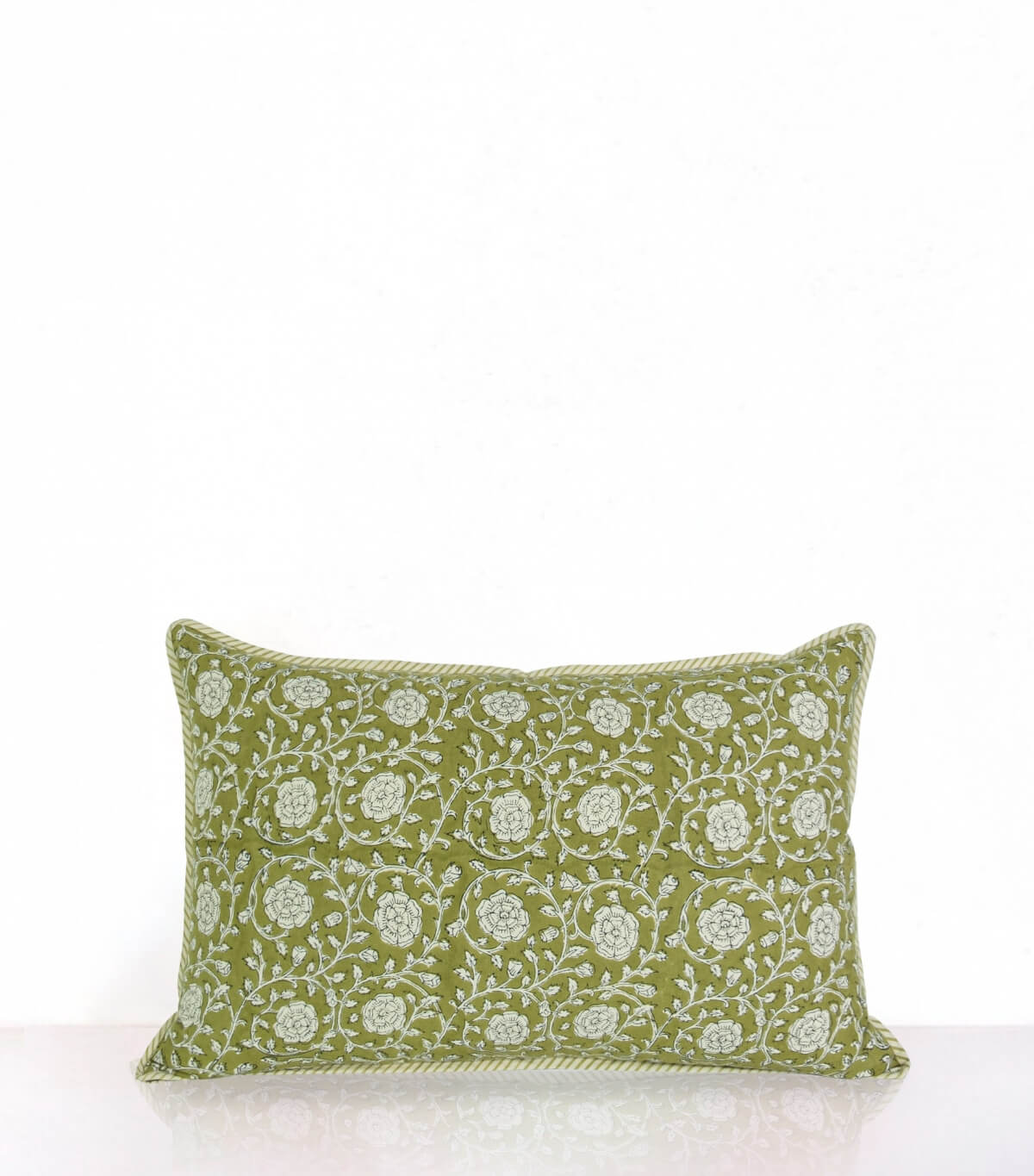Banna Cushion cover