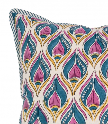 Cushion cover 24x24 inches - pink