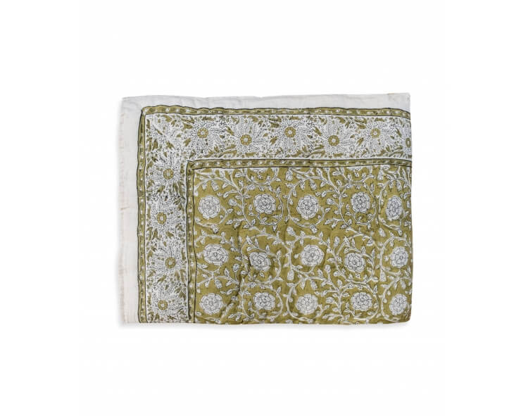 Printed quilt 91x104 inches - olive