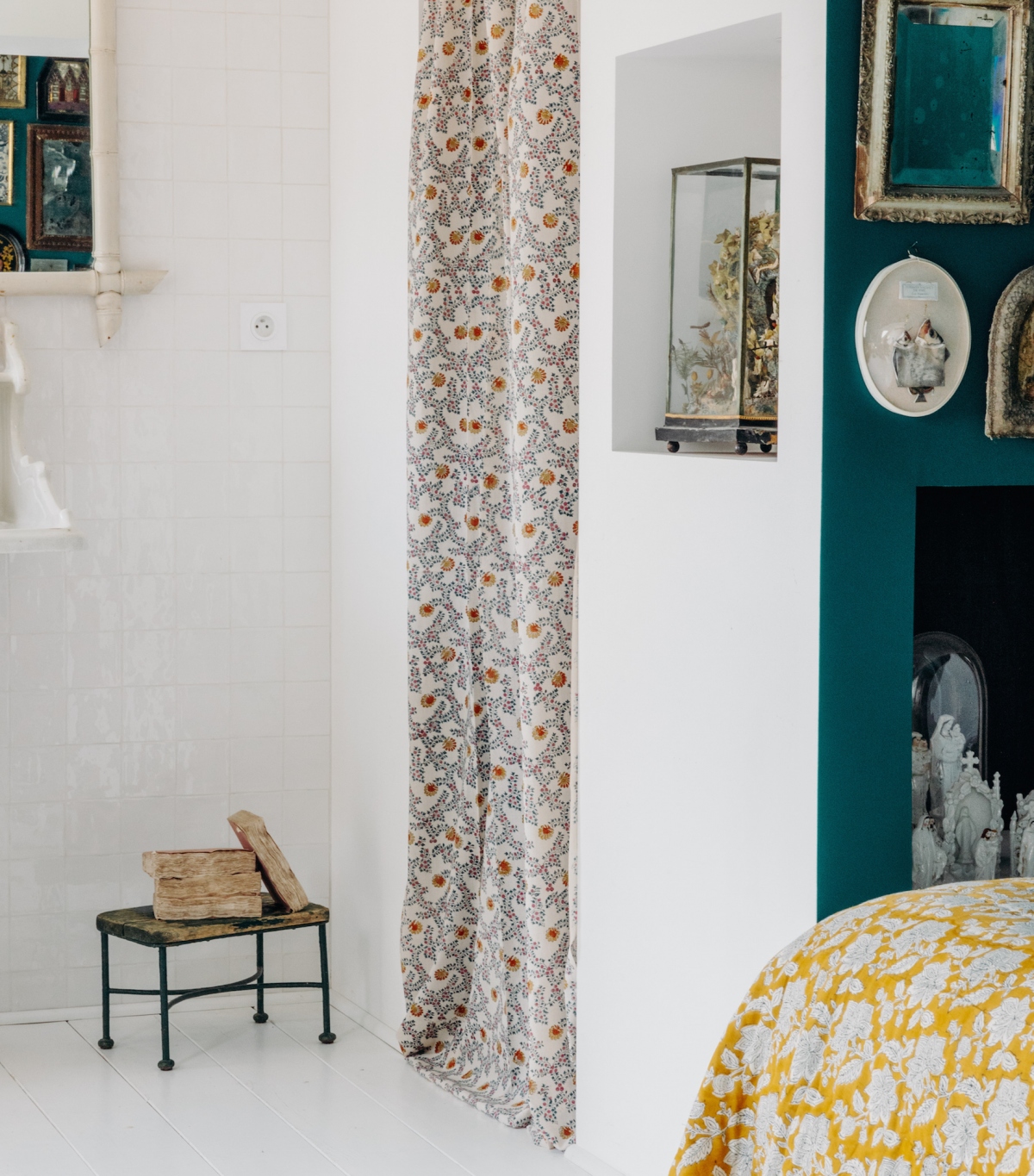 Hand-printed cotton curtain in offwhite - Anima