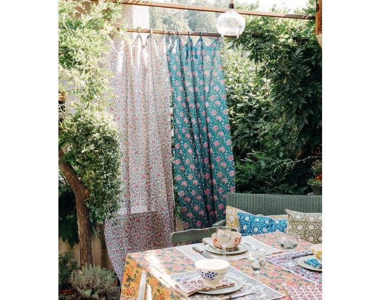 Indian curtains and boho chic table linen - Jamini