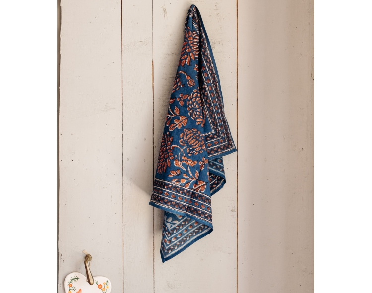 Cotton bandana - natural dye