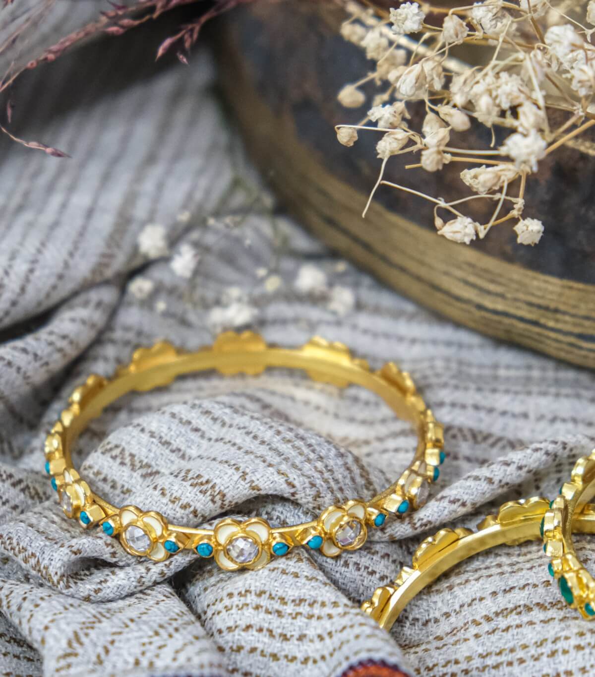 Gold plated indian bracelet with turquoises