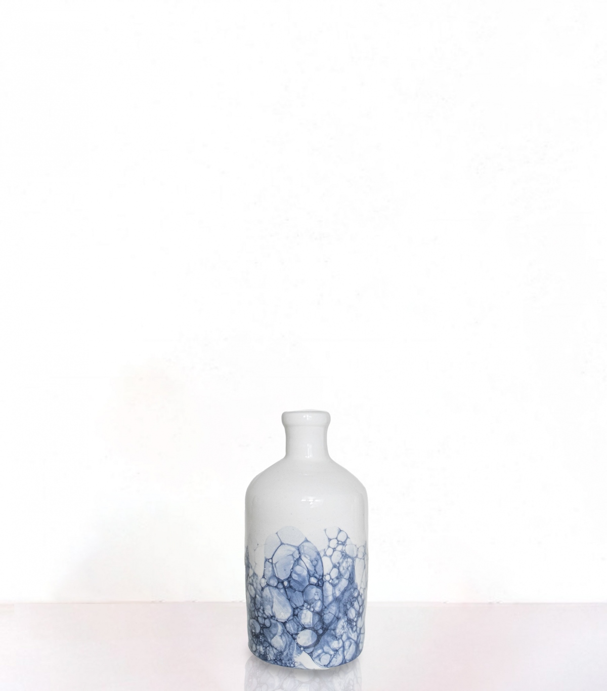 Blue vase 7 inches