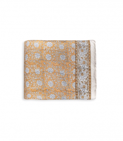 Indian quilt Banna tan