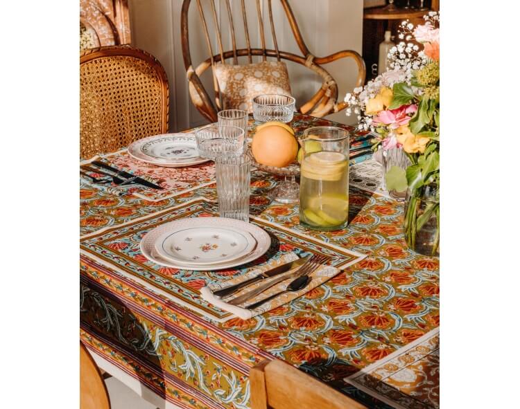 Jaipur Olive - rectangle table cloth 56x93 inches