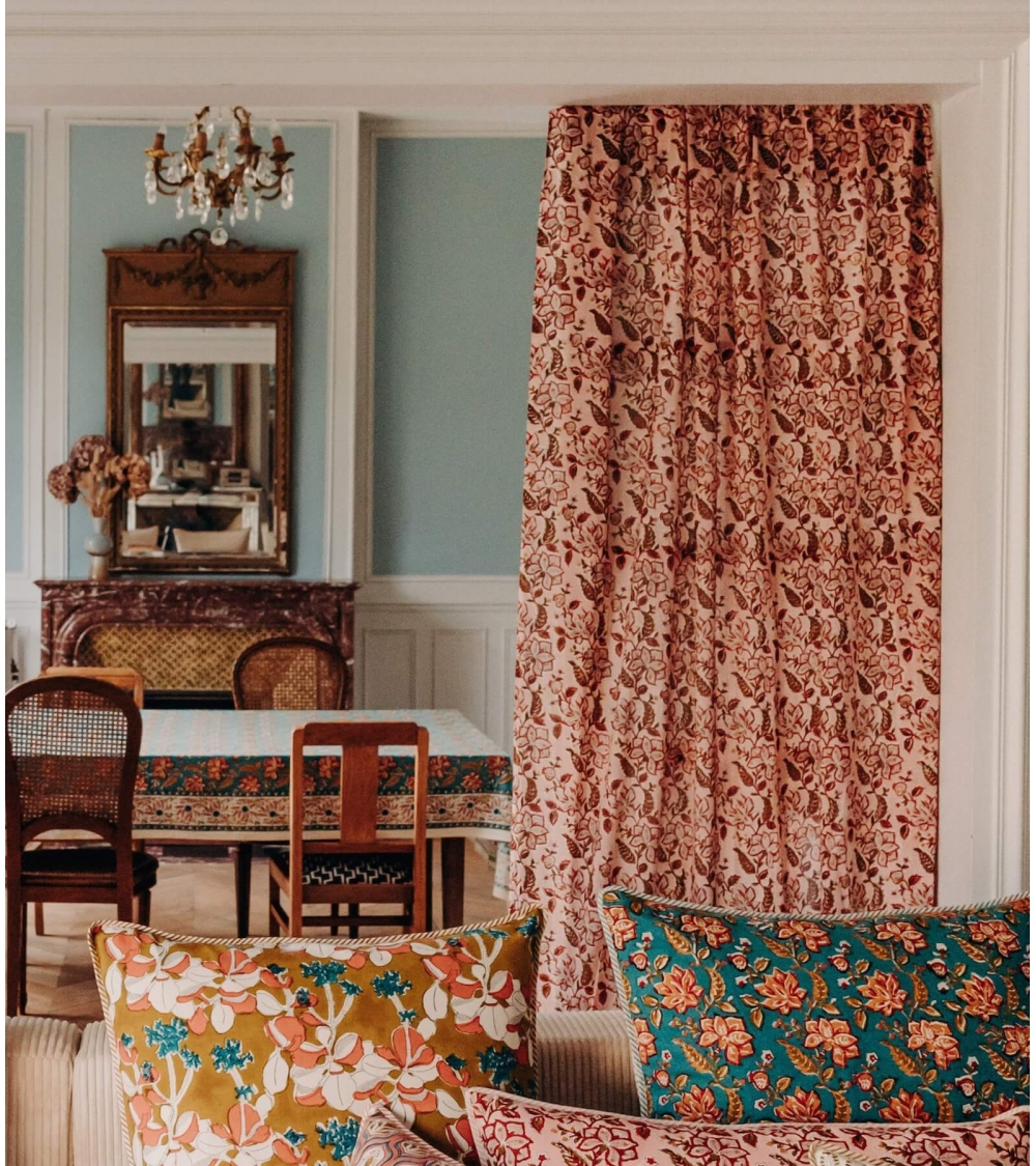 Curtain Rang pale pink