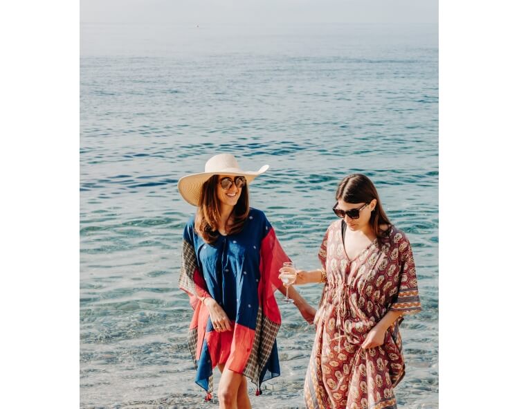 Kaftan brodé en coton - bleu