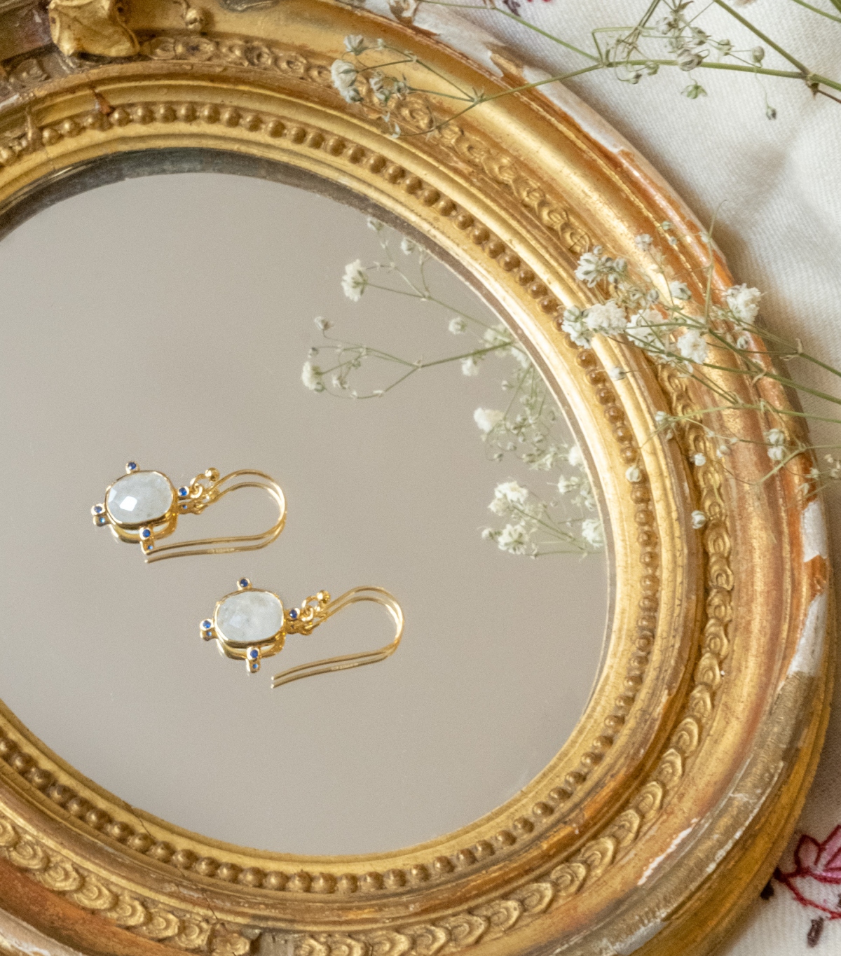 Boucles d'oreilles pierre de lune et saphir