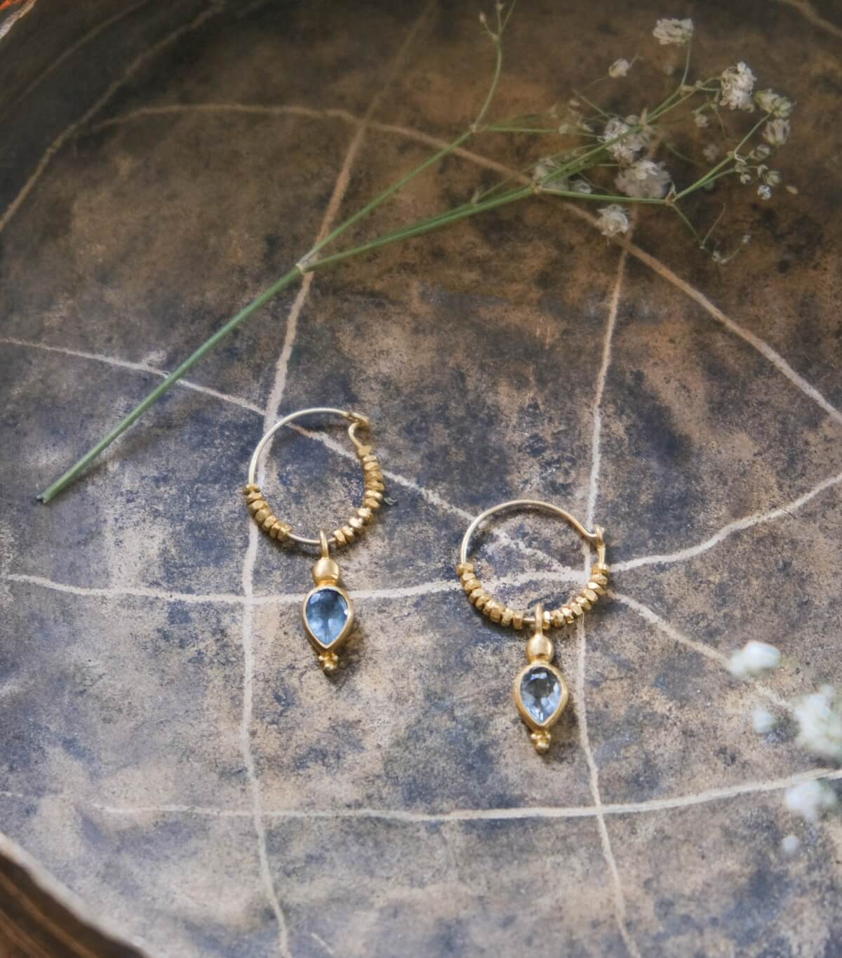 Apetite earrings